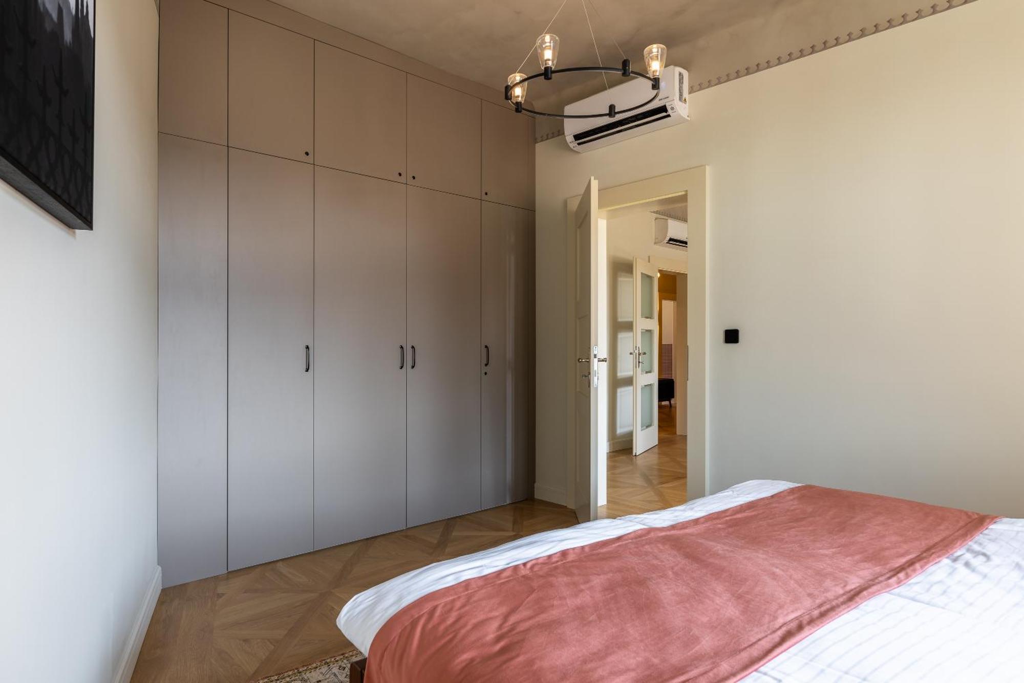 Lägenhet Luxury 2 Bedroom With Ac In The Old Town