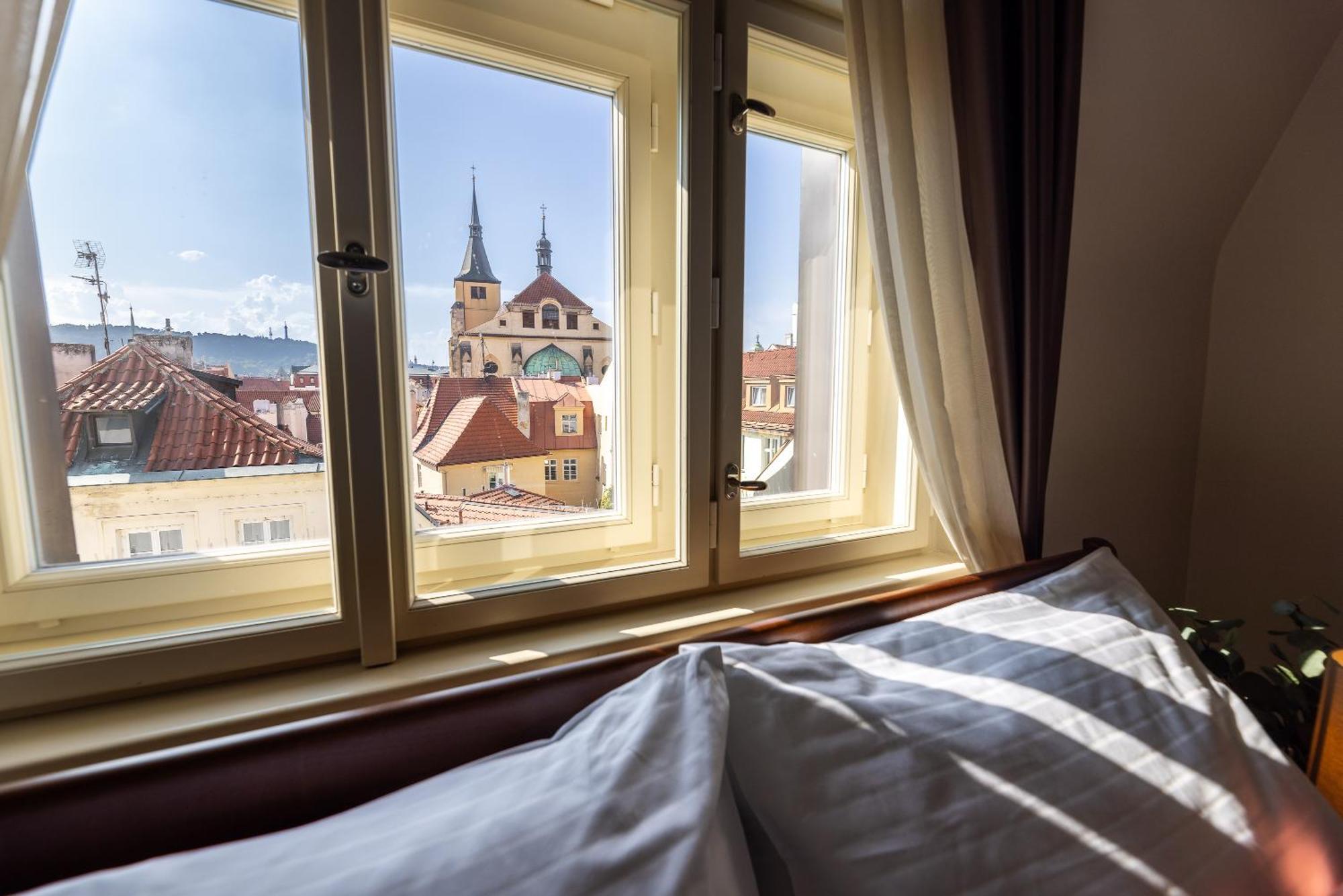 Lägenhet Luxury 2 Bedroom With Ac In The Old Town Prag